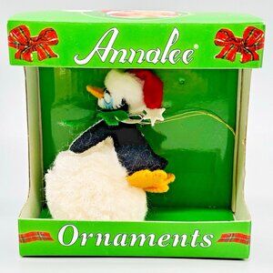 Annalee Playful Penguin Snowball Ornament‎ 702010 Christmas 3 inch 2010